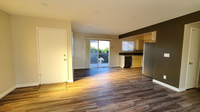 Photo - 2108 Fairchild Way Unit 2108 02