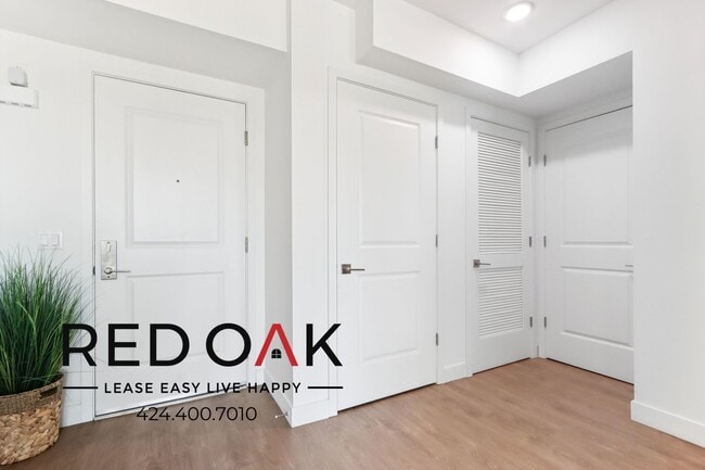 Photo - 14526 Kittridge St Unit 745