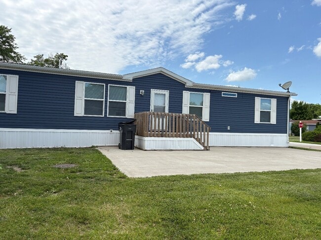 Photo - 317 Autumn Park Dr