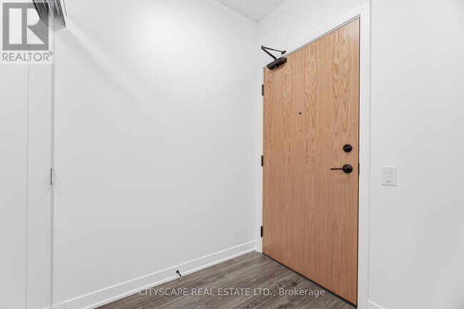 Photo - 2495 Eglinton Ave W Unit 2711
