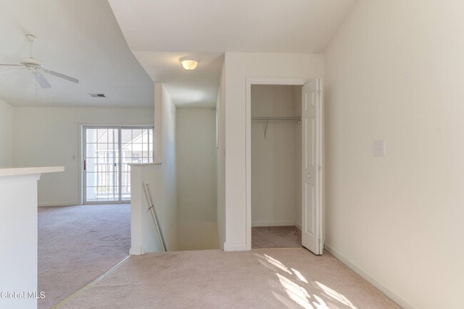 Photo - 304 Heritage Way Unidad 304