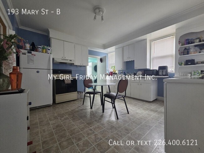 Photo - 193 Mary St Unit B