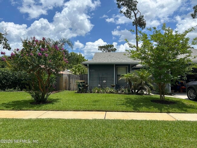Photo - 3123 Courtney Woods Ln W