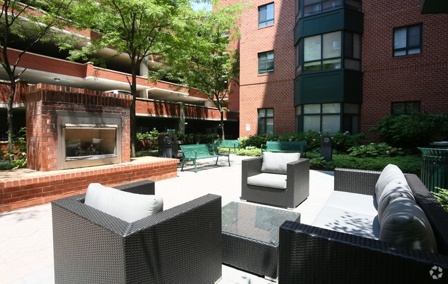 Patio - Symphony Center Apartments