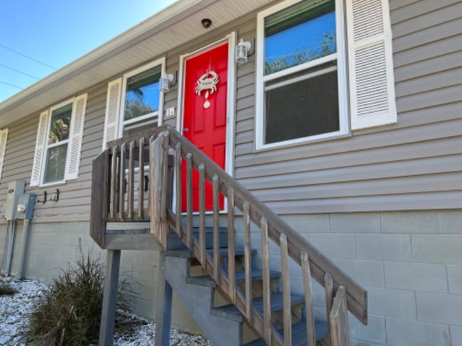 Building Photo - 1015 Calhoun St