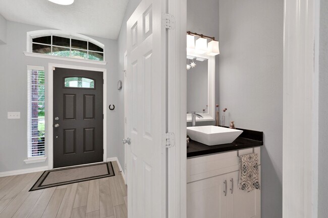 Photo - 3423 Auburn Hollow Ln