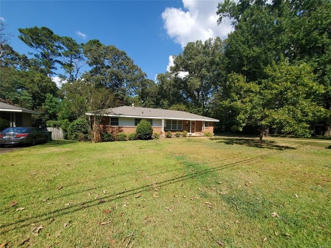179 W Rosemary Rd