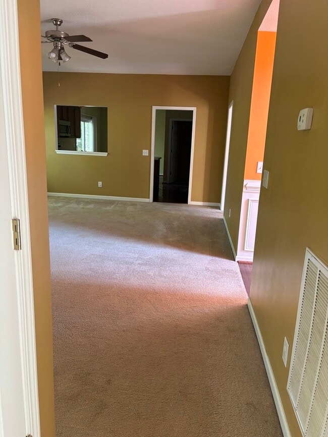 Photo - 90 Groves Wood Ct