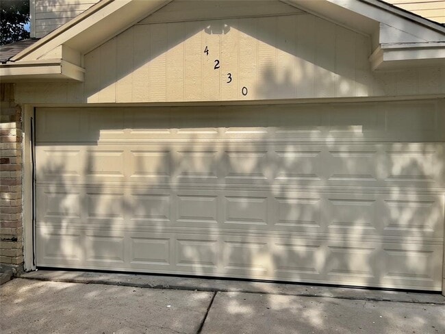 Photo - 4230 Hawk Meadow Dr