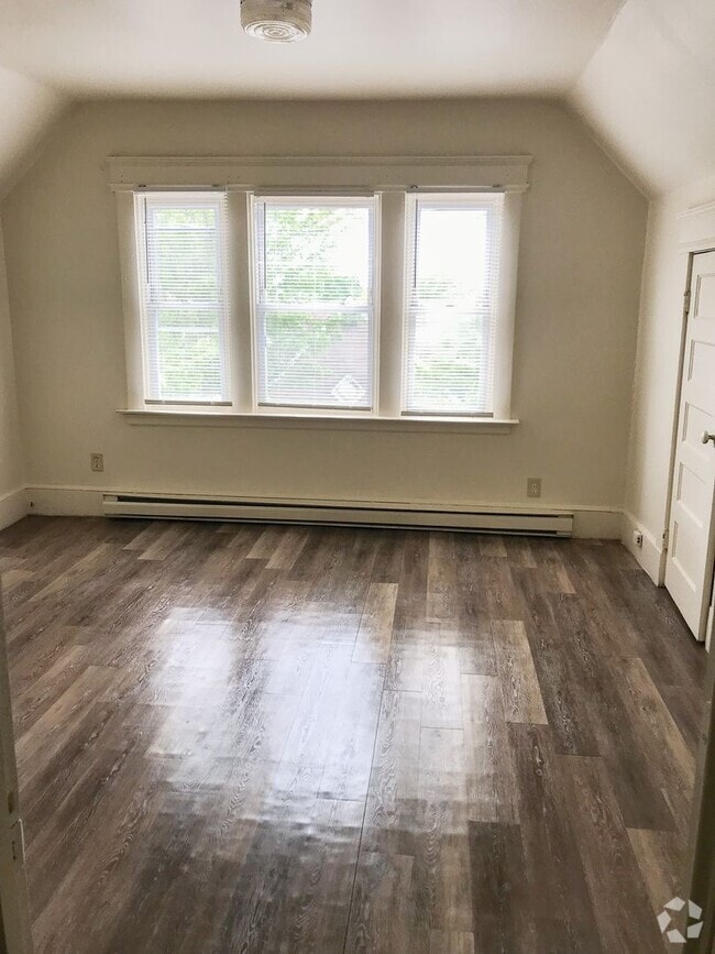 Building Photo - DICKERMAN Unit 3 Rental