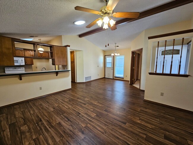 Photo - 2116 Westmore Dr