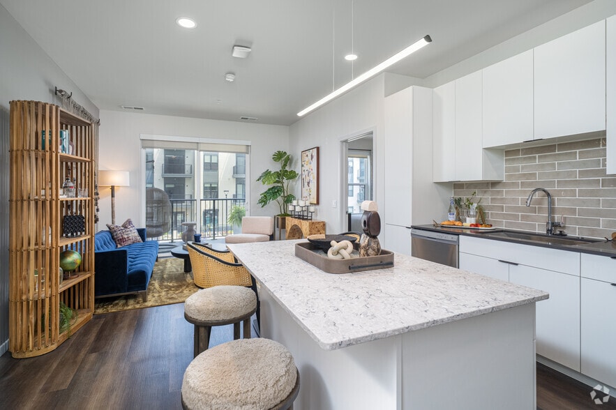 C2, 2 Bedroom Classic Scheme 1,014SF - Dining Room