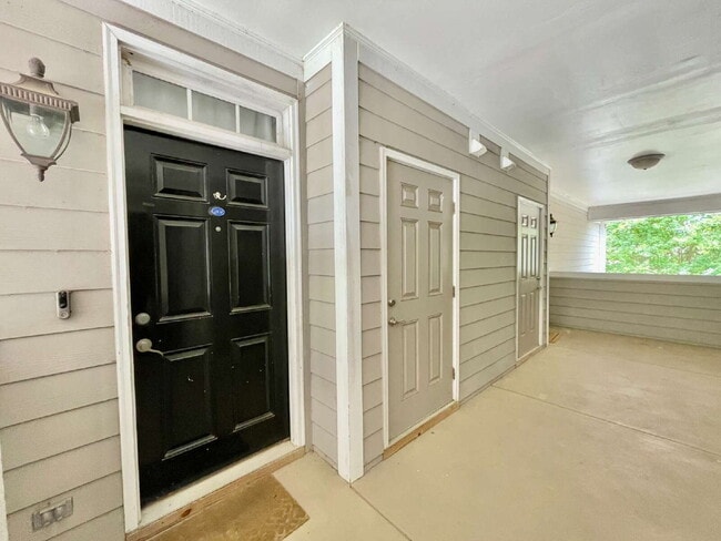 Photo - "206 Fountainhead Ln - Historic Downtown Fayetteville Unit 201