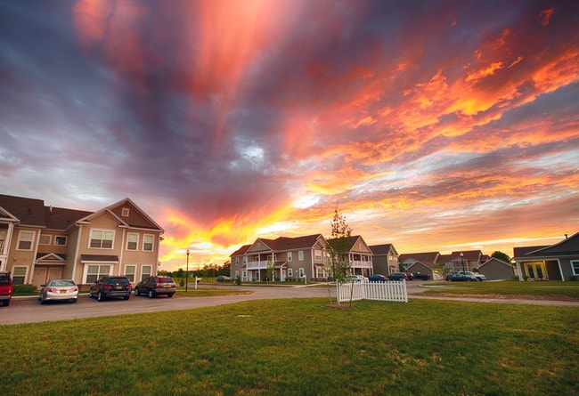 Pinebrooke Apartments