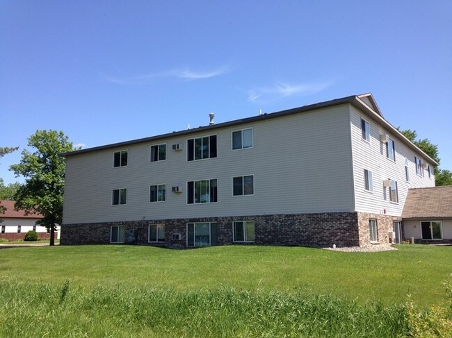 Photo - Edgewood Apartments