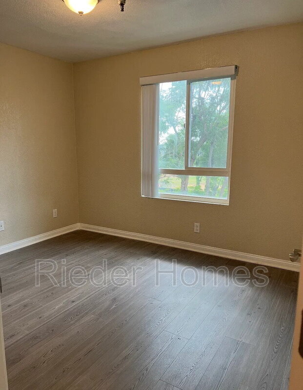Photo - 5252 Orange Ave Unit 127