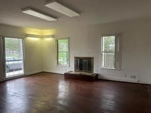 Photo - 2215 Dorrington St
