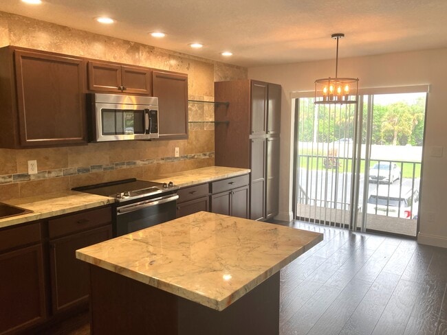 Photo - 5428 Swift Rd Unit Imperial Place