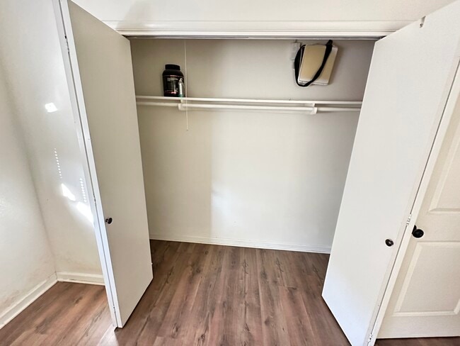 Photo - 142 Cole Ave