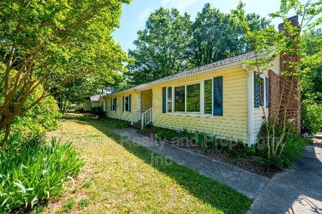 Photo - 21014 Pine Ridge Dr