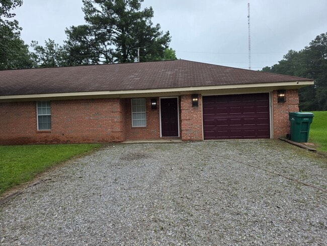 Building Photo - 103 Stanford Cir