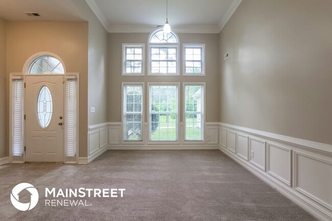 Photo - 1059 Olive Dr