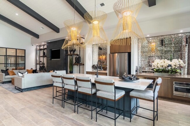 Photo - Hawthorne Northwest