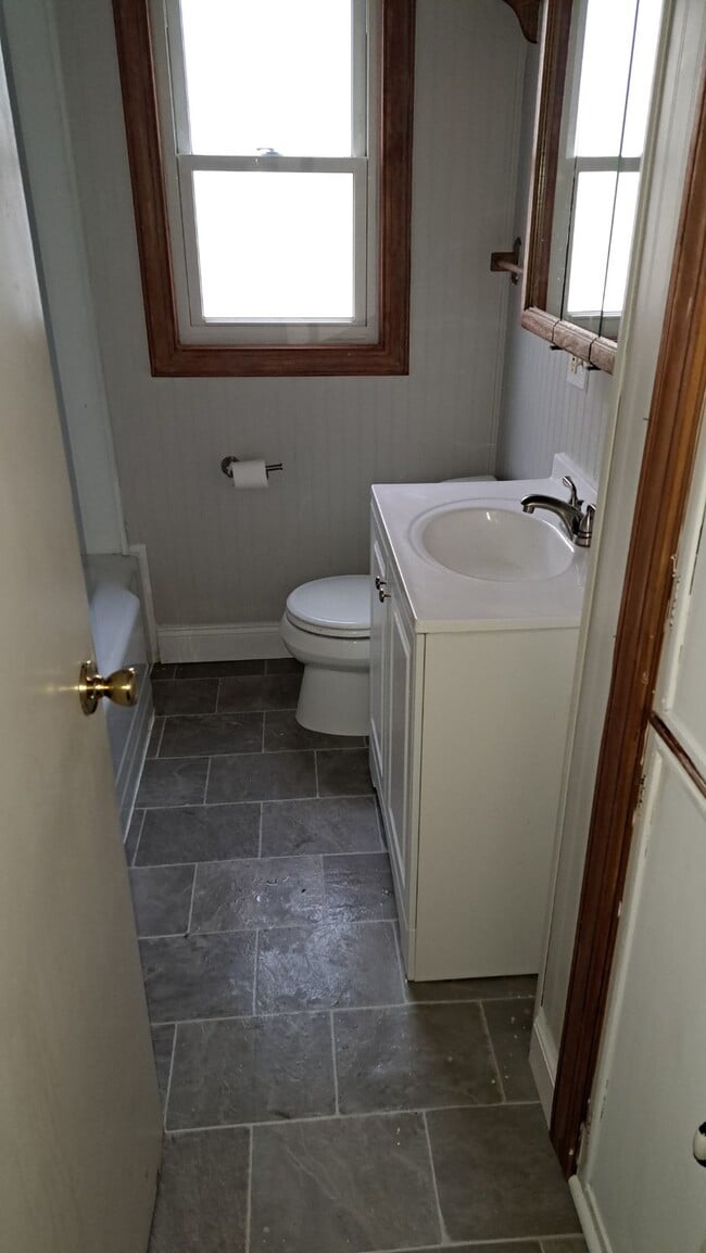 Photo - 248 Callodine Ave Unit 1