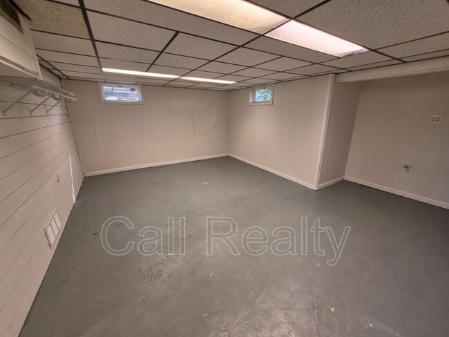 19019 E Alki Ave