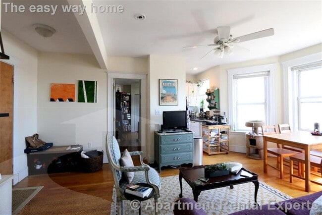 Photo - 331 Harvard St Unit #15