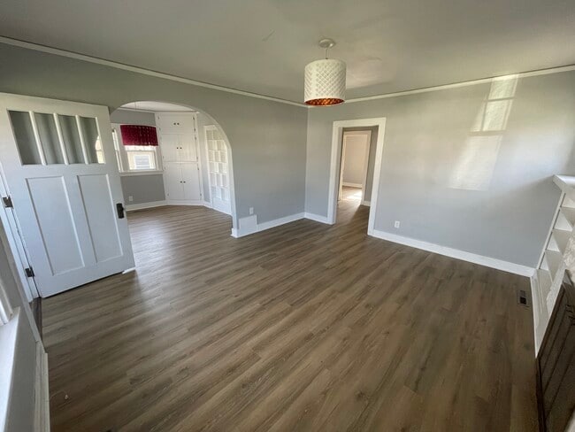 Photo - 217 Dotson Dr