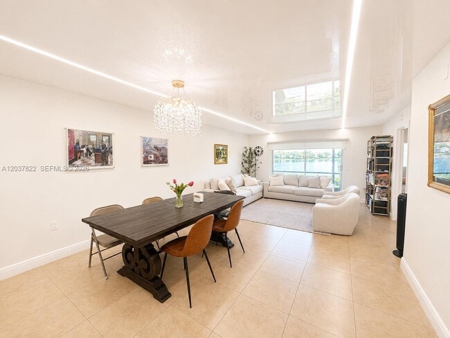 Photo - 13701 SW 12th St Unidad 103A