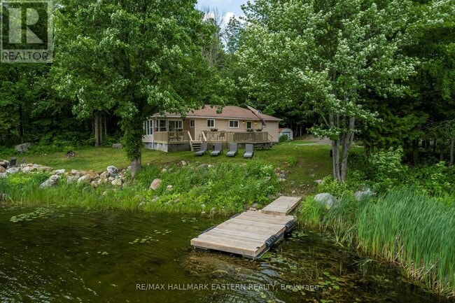 Photo - 504 Pine Point Ln