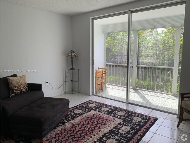 Building Photo - 2929 Point E Dr Unit A204 Rental