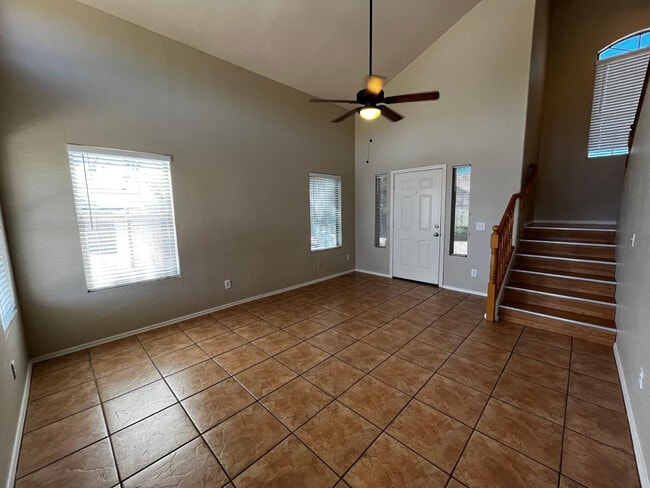 Photo - 8802 E University Dr