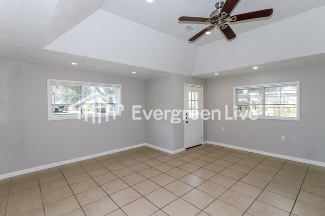 Photo - 2147 Frey Rd