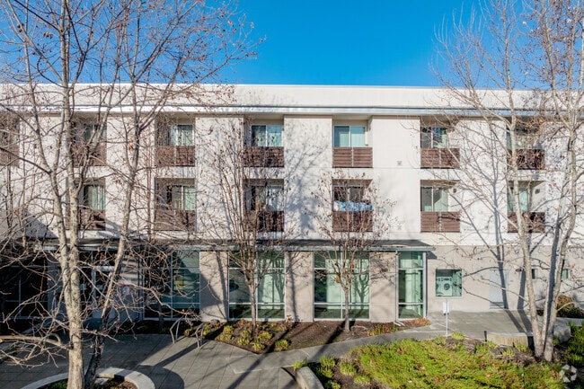 Building - Parkside Studios