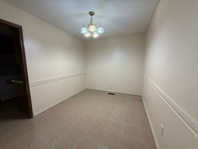 Photo - A 3 bed, 2 bath Duplex in Broken Arrow