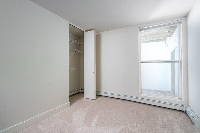 Photo - London House