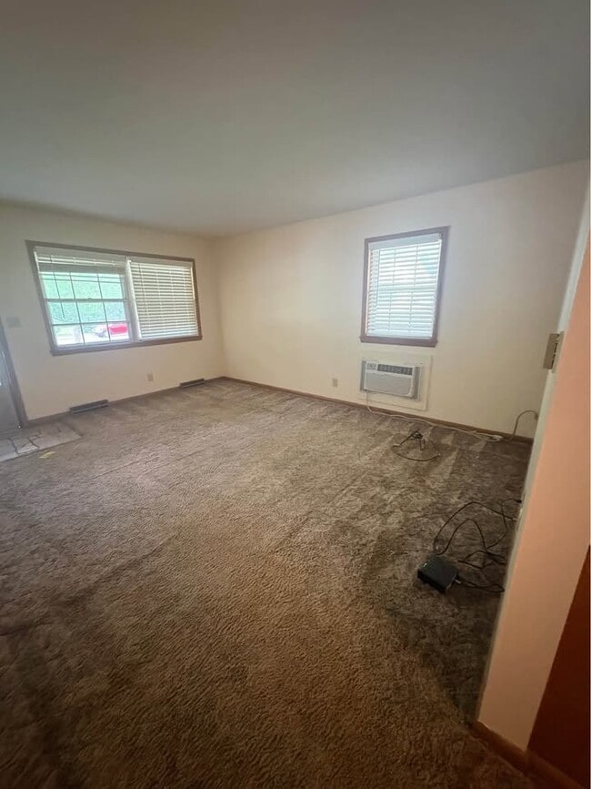 Photo - 1258 E Elm St Unidad 13