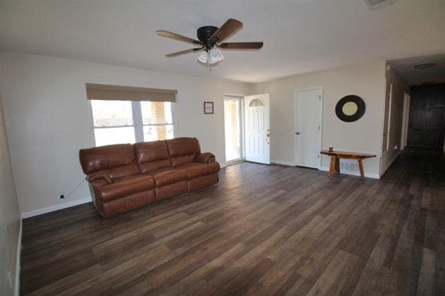 Photo - 801 Pearson Dr
