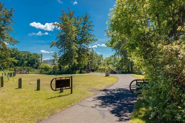 Photo - Riverfront Estates