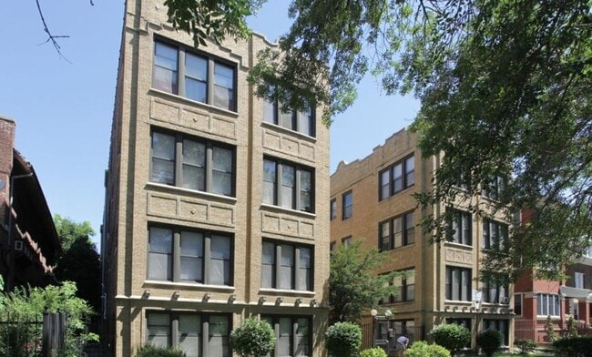 Building Photo - 2 bedroom in Chicago IL 60615 Unit 3S