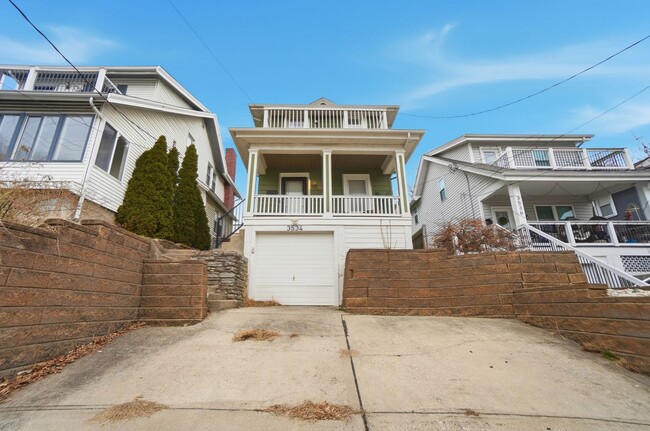 Photo - 2 Bed 2 Bath in Oakley!