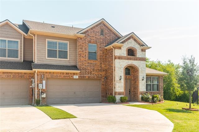 Building Photo - 4150 Florence Dr
