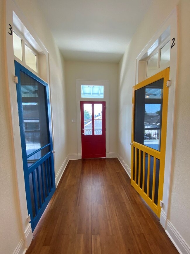 Photo - Newly Renovated Uptown Apt with Balcony in Historic Building Unit 3233 Loyola Ave - #02