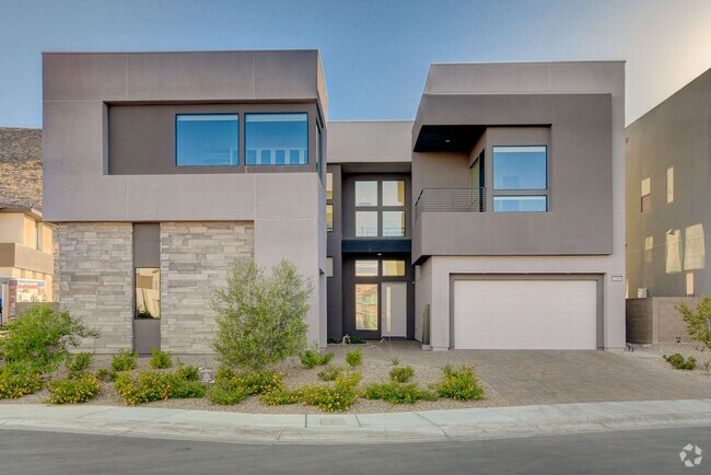 Building Photo - Mesa Ridge Luxury Oasis Feathertop Rental