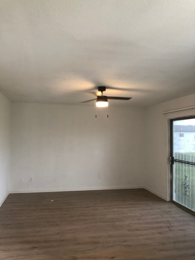 Building Photo - 15115 Mesa Dr Unit 261 Rental
