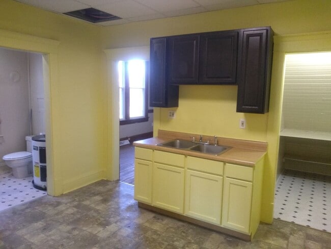 Photo - 515 Lee Ave Unit 517 Lee Ave