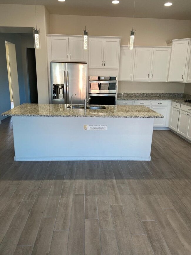 Photo - Luxury Living in Oro Valley $2800.